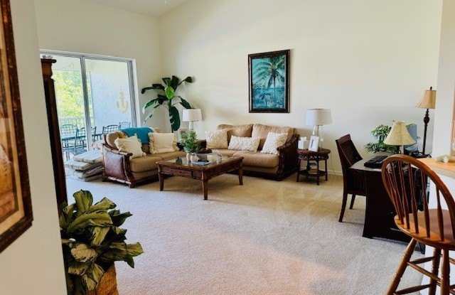 11012 Mill Creek Way unit: 2205