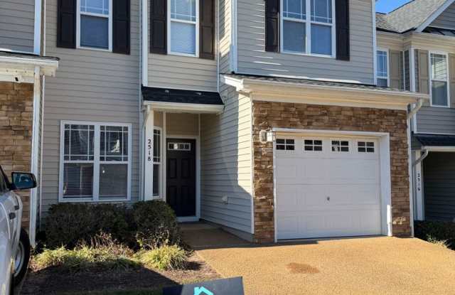 Lovely 3 Bedroom 2.5 Bath Townhouse | Leasing Special Available!