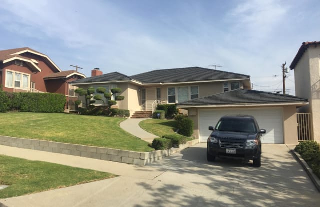 3507 Knoll Crest Avenue - 3507 Knoll Crest Avenue, View Park-Windsor Hills, CA 90043