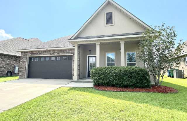 103 Sapphire Springs Road