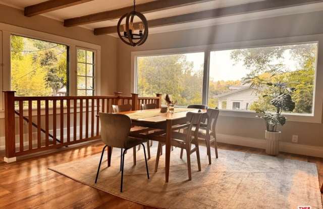 2226 Stanley Hills Dr