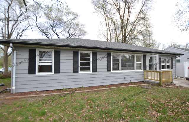 1118 Krings Ln