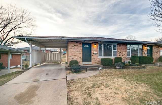 Photo of 10235 Jeffleigh Ln