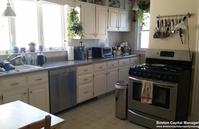 97-99 W Quincy Street #97