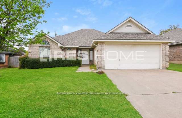 1410 Hyde Park Boulevard