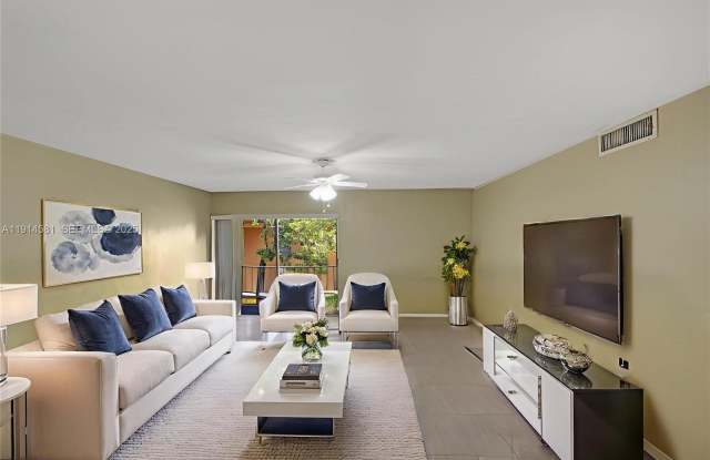 Photo of 9459 SW 76th St