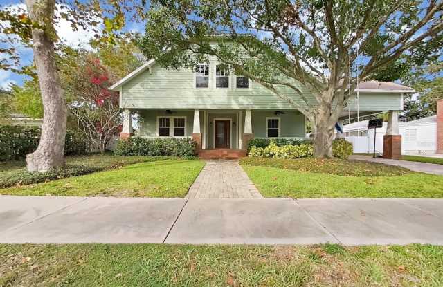 4313 W GRANADA STREET