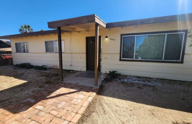 3 Bedroom 1 Bath Located Indian Cove Community - 6819 Ivanpah Avenue, Twentynine Palms, CA 92277