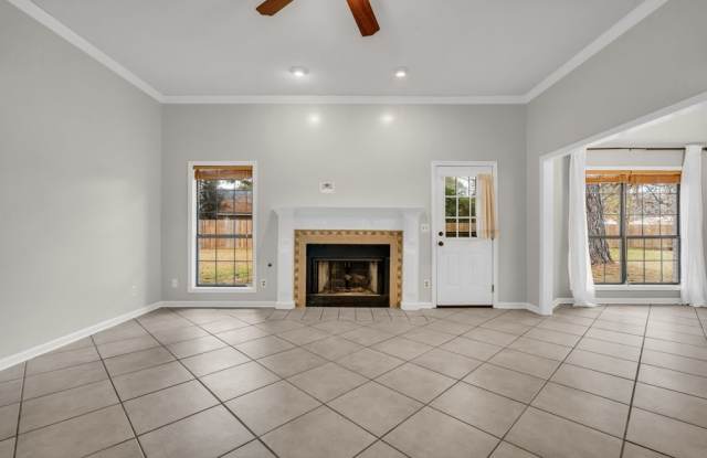 125 North Chestnut Drive