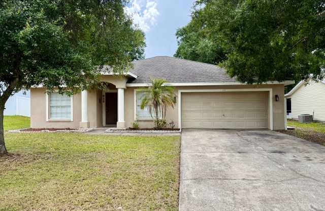 Beautifully Upgraded Pet-Friendly Home Near Disney & Major Attractions!