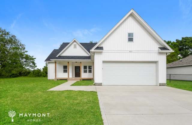 402 Foxridge Court - 402 Foxridge Court, Shelbyville, IN 46176