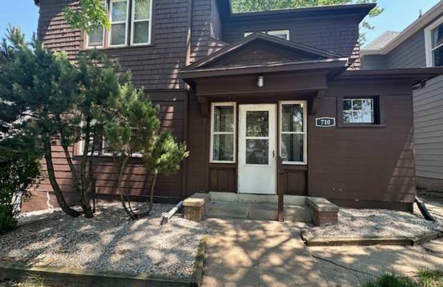 Photo of 710 Benton Bldg.