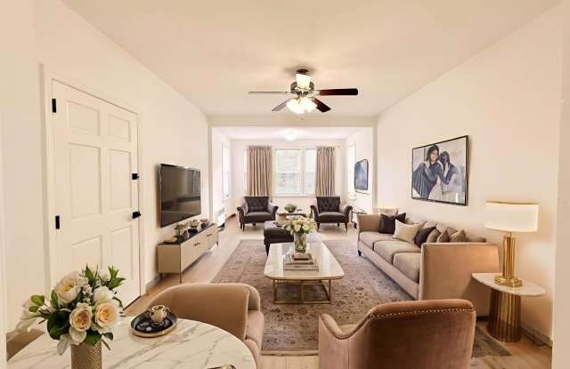 7848 85th Street unit: 2