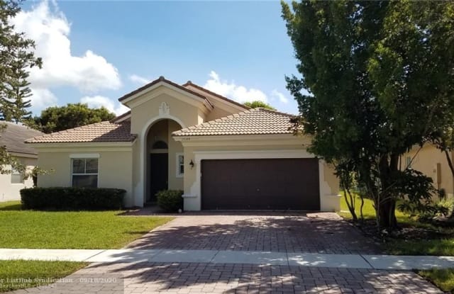 19188 SW 26th St - 19188 Southwest 26th Street, Miramar, FL 33029