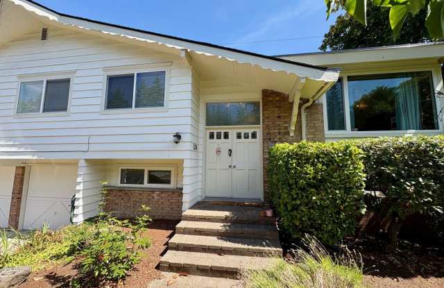 Bellevue Home ~ Newport Hills