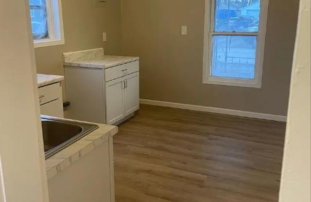 527 West Pearson Street