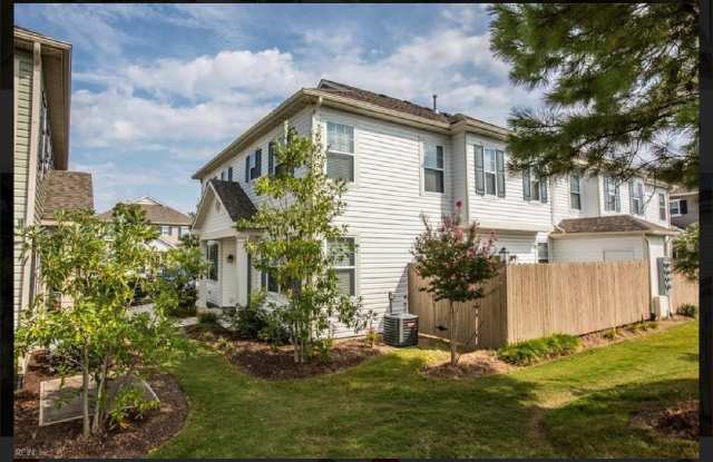 1685 Halesworth Lane - 1