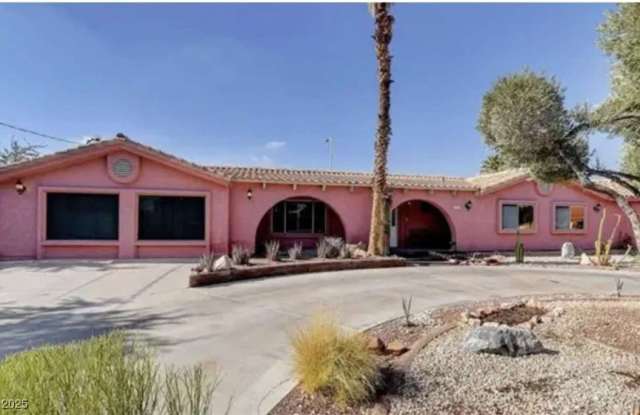 Photo of 6880 Edna Avenue