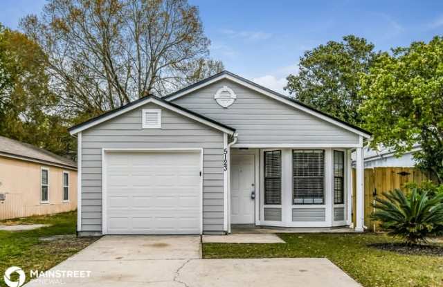 5123 Somerton Court - 5123 Somerton Court, Jacksonville, FL 32210