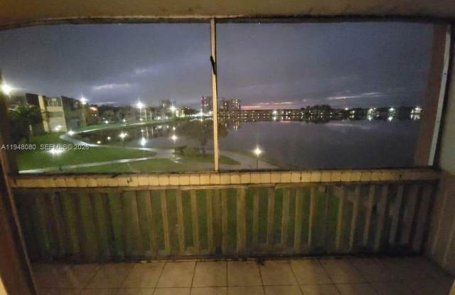 1591 NE Miami Gardens Dr