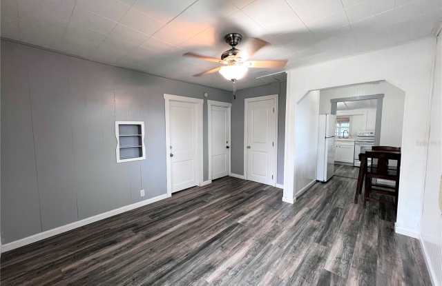 5558 Crissman Drive North - F