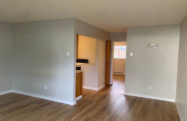 P117 - Gardenside Apartments