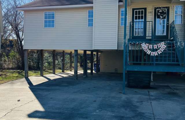 102 Derwent Court