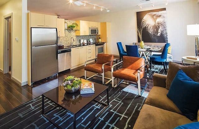 The Continental Dallas Tx Apartments For Rent [ 415 x 640 Pixel ]