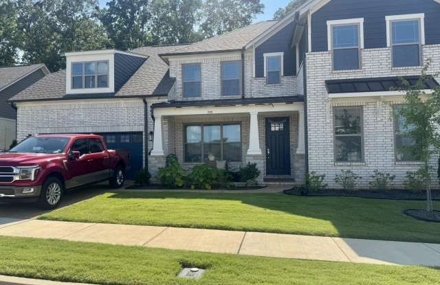 595 MOUNT LAUREL Dr