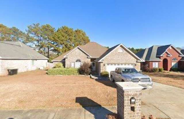 126 Emberly Lane - 126 Emberly Lane, Warner Robins, GA 31088