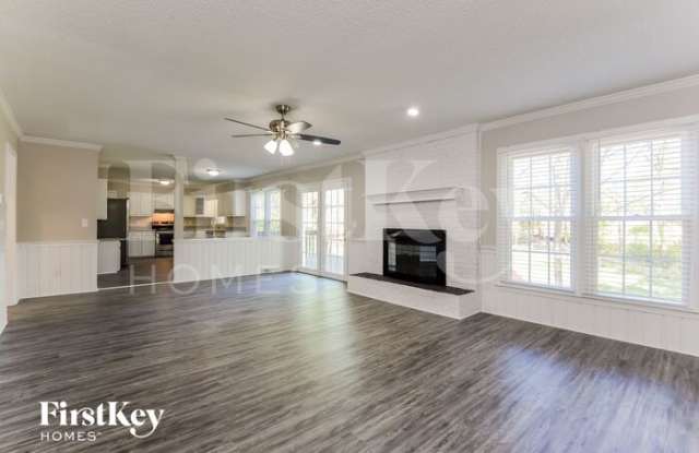 6021 Woods Edge Lane