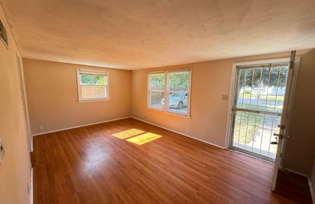 Photo of Charming 2-Bedroom, 1-Bathroom Home – $1,225/Month | 1,068 Sq. Ft.