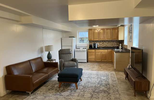 Photo of 8 Blackford Ave