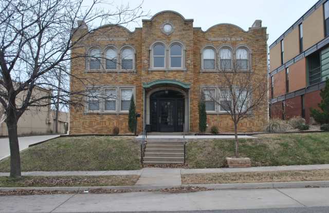 Photo of 1210 NW 18th - A