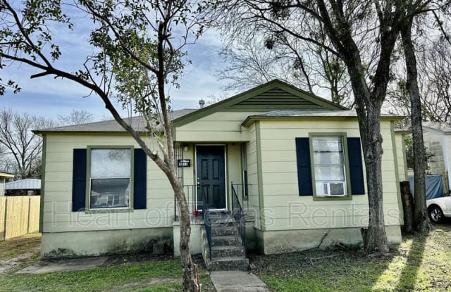 2712 Mitchell Avenue - 2712 Mitchell Avenue, Waco, TX 76708