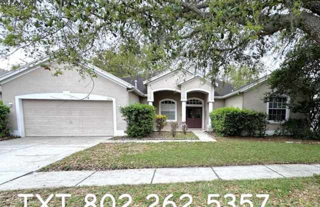 7214 Colonial Lake Dr