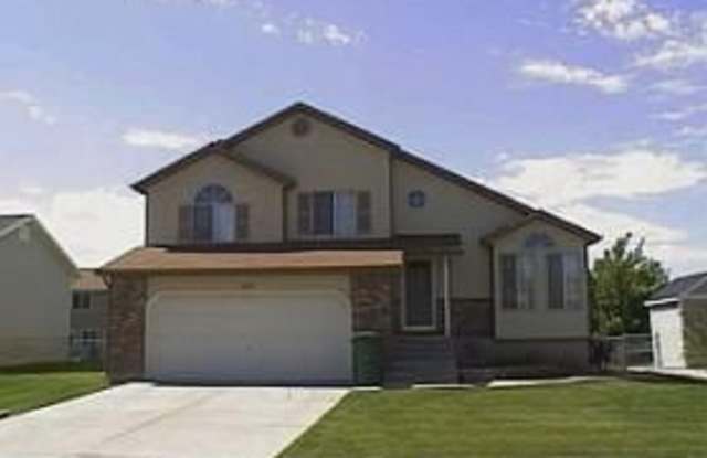 235 West 1600 North