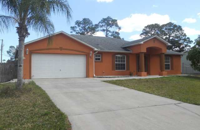 809 Fulda Avenue NW - 809 Fulda Avenue Northwest, Palm Bay, FL 32907