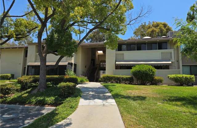 13504 La Jolla Circle