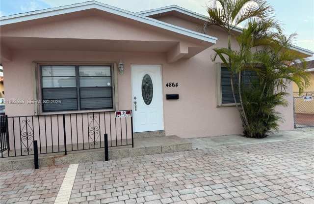 4864 NW 4th Ter
