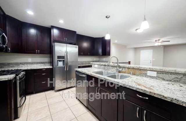 Photo of 8386 Golden Avenue