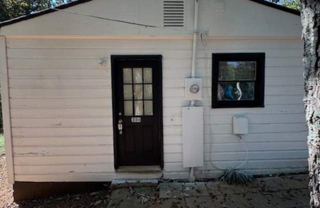 Photo of 304 S GOULD AVE