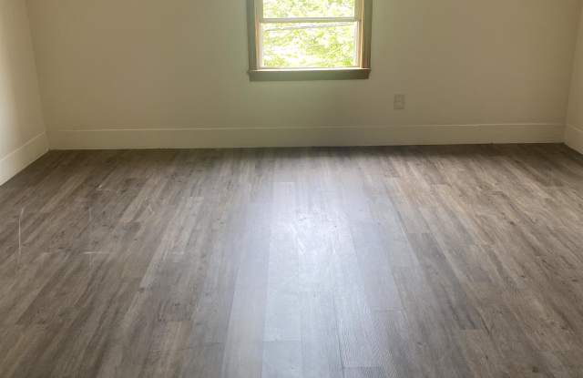 165 College Avenue - 2