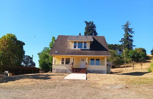 Photo of Beautiful Secluded Farmhouse  Shop is Available!
