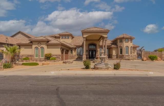 1 Maravilla Cir