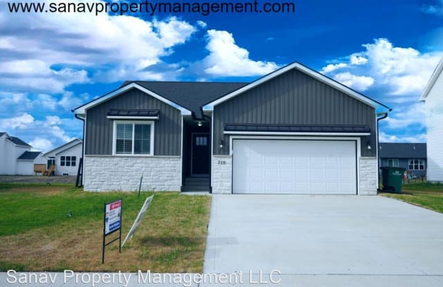 216 12th Ct - 216 12th Court Northwest, Polk County, IA 50035