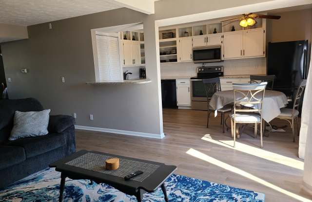 12741 Woodcrest Plaza