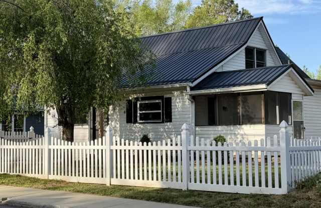 96 Louisiana Avenue