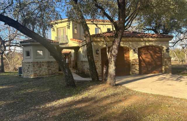 128 Arollo Court - 128 Arollo Court, Horseshoe Bay, TX 78657