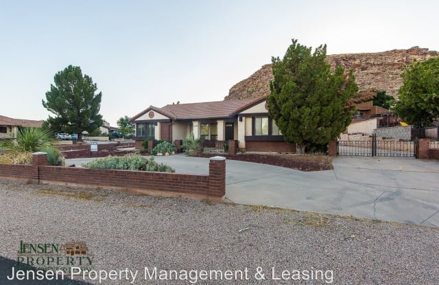 3124 West Bloomington Drive - 3124 W Bloomington Dr S, St. George, UT 84790